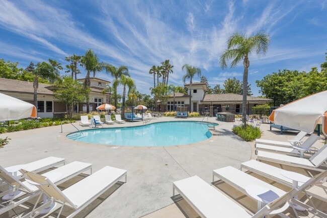 Building Photo - Ironwood North 93 and South 94