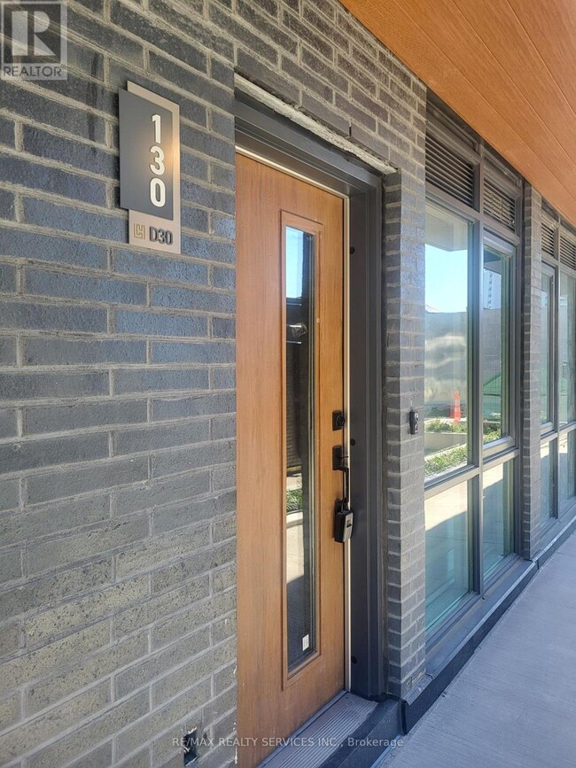 Building Photo - 69 Curlew Dr