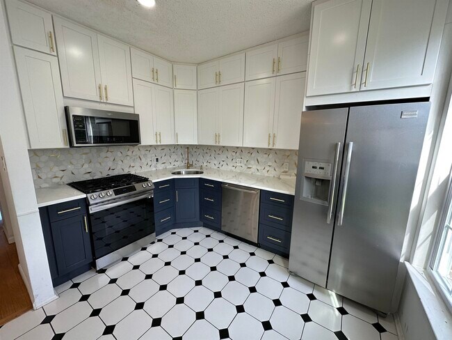 Foto del edificio - 150 Cottonwood St