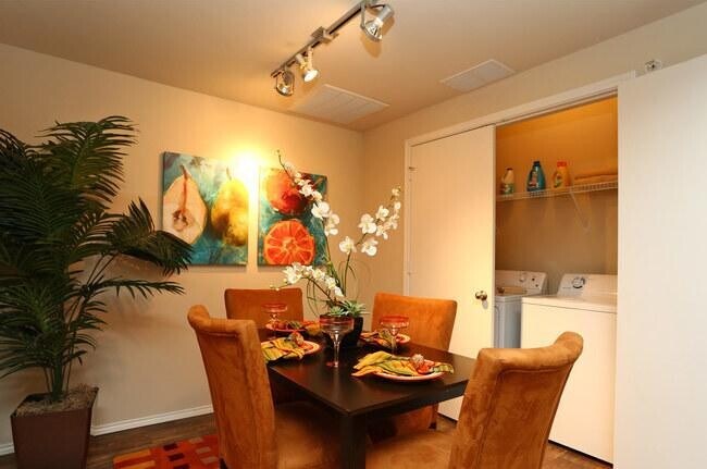 Foto del edificio - 1 bedroom in Houston TX 77002