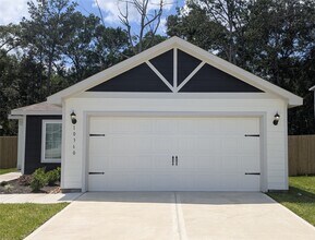 Building Photo - 10360 Sweetwater Creek Dr