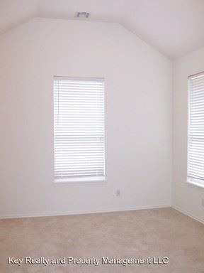 Building Photo - 3 br, 2 bath House - 1321 DEL NORTE DR