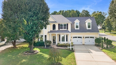 Building Photo - 11623 Fox Hill Dr