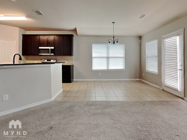 Building Photo - 1417 Castle Creek Dr