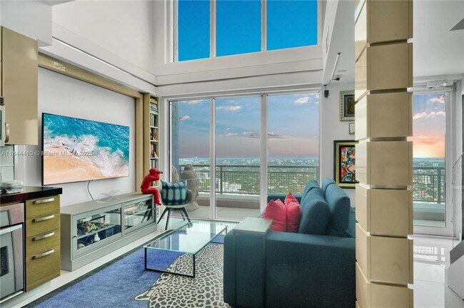 Foto del edificio - 60 SW 13th St