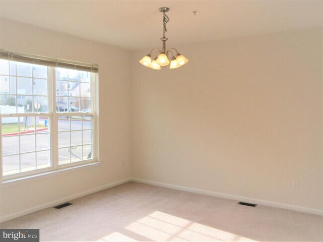 Foto del edificio - 3765 Bedford Dr