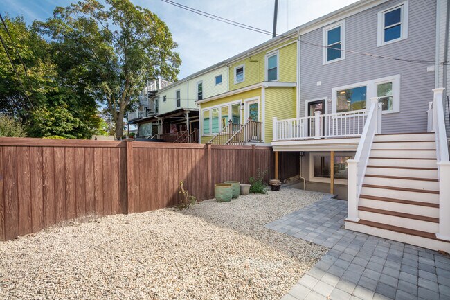 Foto del edificio - 31 School St