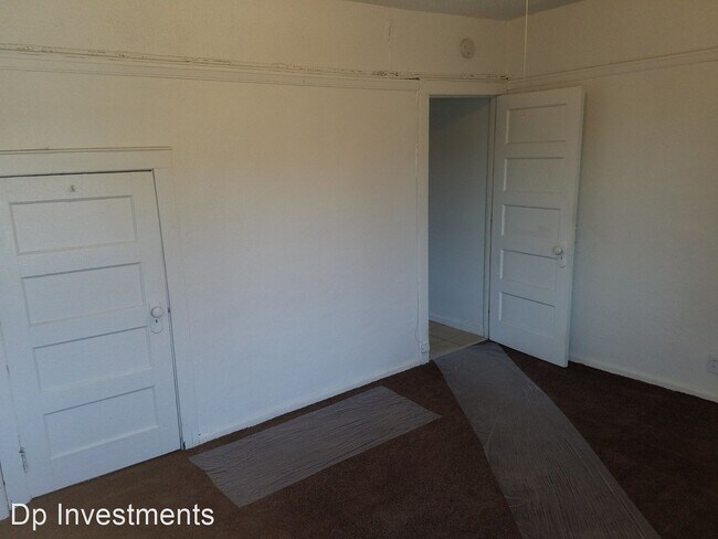 Building Photo - 2 br, 1 bath House - 1451 90TH AVE W.