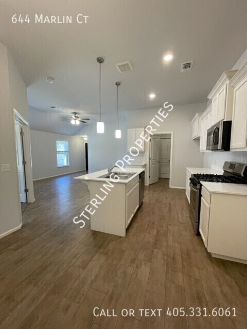 Foto del edificio - 644 Marlin Ct