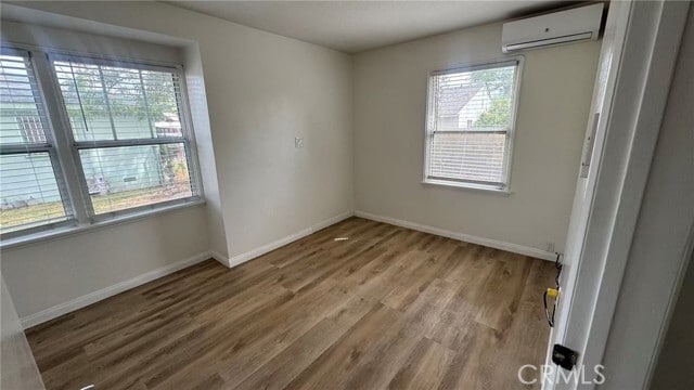 Foto del edificio - 5613 Encinita Ave