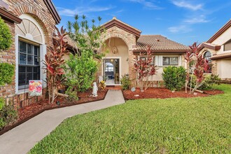 Building Photo - 8099 Cassia Dr