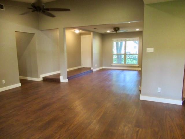 Building Photo - 9303 Robins Nest Ln