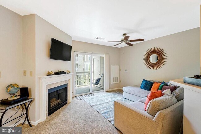 Foto del edificio - 2204 Westcourt Ln