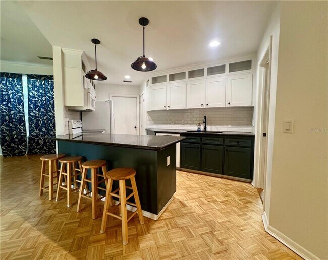 Foto del edificio - 6211 NW 44th Pl