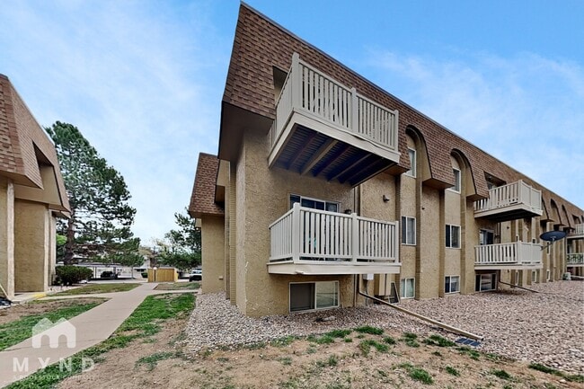 Building Photo - 7375 E Quincy Ave