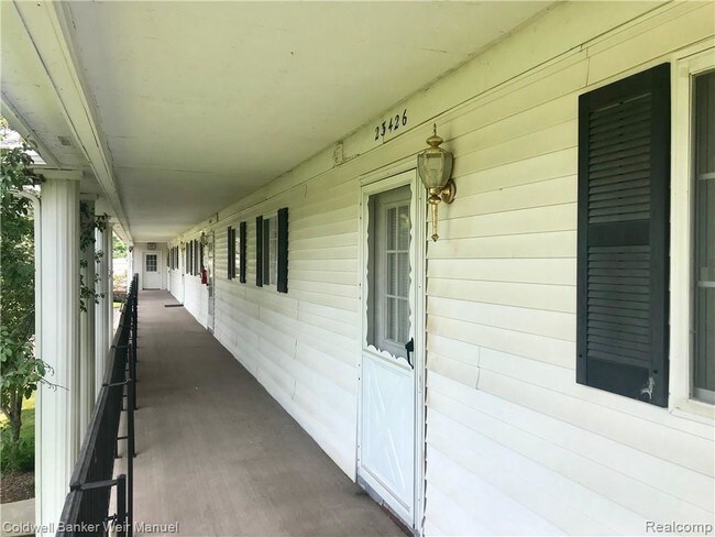 Foto del edificio - 23426 Middlebelt Rd
