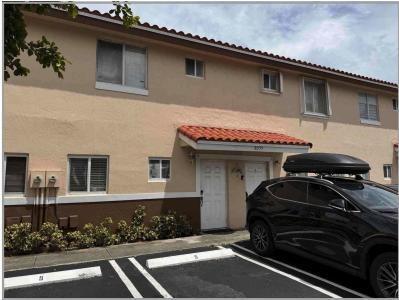 Foto del edificio - 8055 NW 8th St
