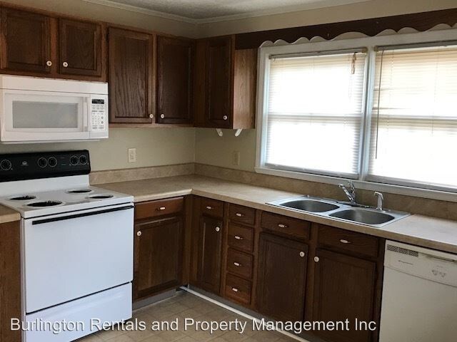 Building Photo - 2 br, 1 bath House - 2442 NC Hwy 87 North