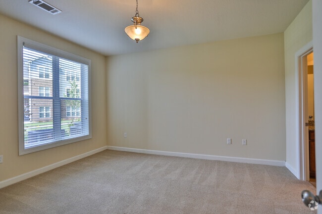 Bedroom - Palisades at Waters Edge