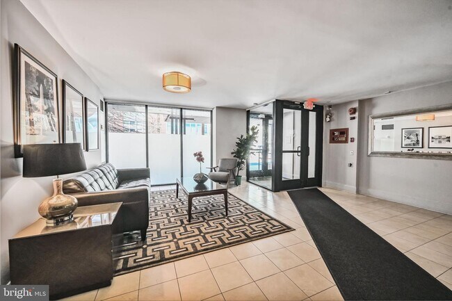 Vestíbulo del edificio - 1245 13th St NW