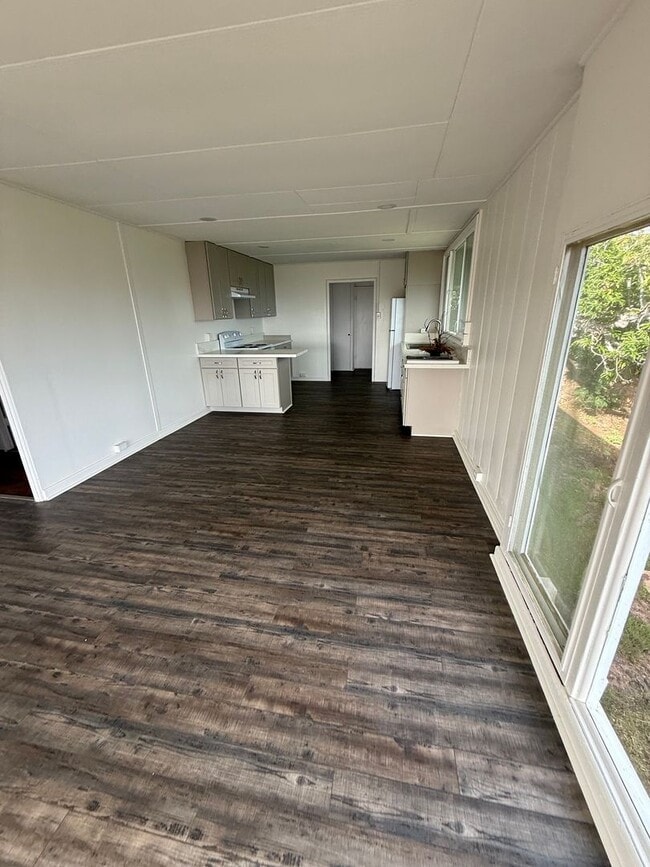 Building Photo - 1627A Paula Dr