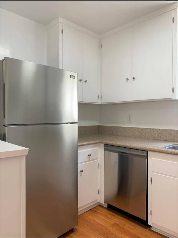 Foto principal - 11958 Mayfield Ave