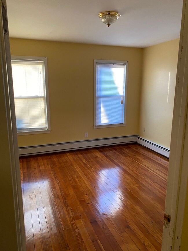 Bedroom - 107 Spruce St