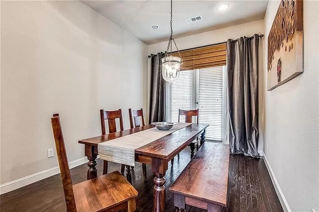 Photo - 6710 Estrella Townhome