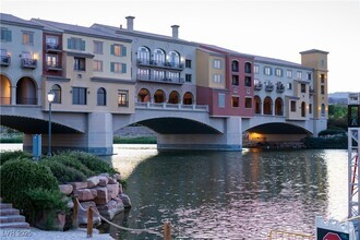 Building Photo - 30 Strada Di Villaggio