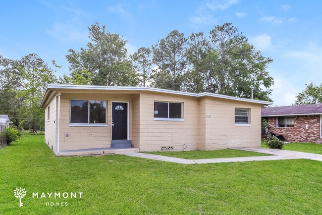 Building Photo - 9340 Sibbald Rd