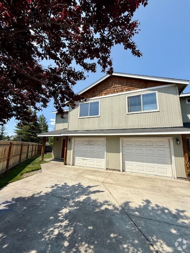 Building Photo - 61385 Sally Ln
