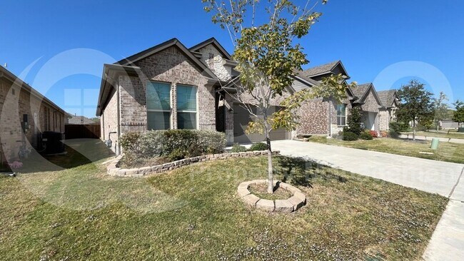 Foto del edificio - 5517 Juniper Dr