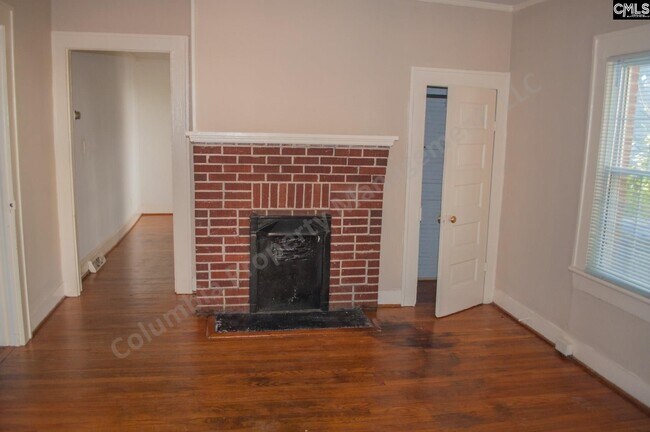 Foto del edificio - 621 S Woodrow St