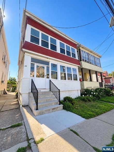 Photo - 22 Semel Avenue Unit 2 House