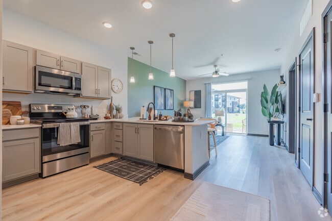 1BR, 1BA - 741SF - Kitchen - The Flats of River Ridge