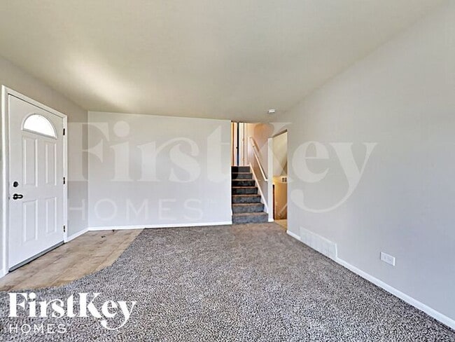 Building Photo - 14725 Memorial Dr