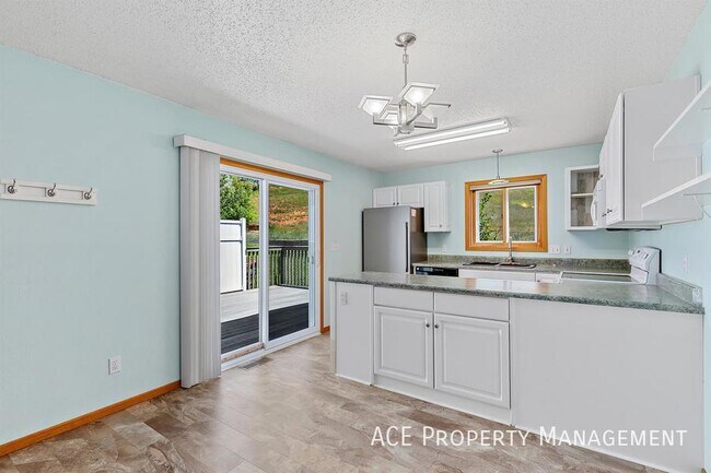 Foto del edificio - 3738 Park Dr