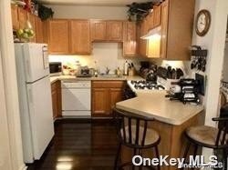 Building Photo - 210 Rivendell Ct