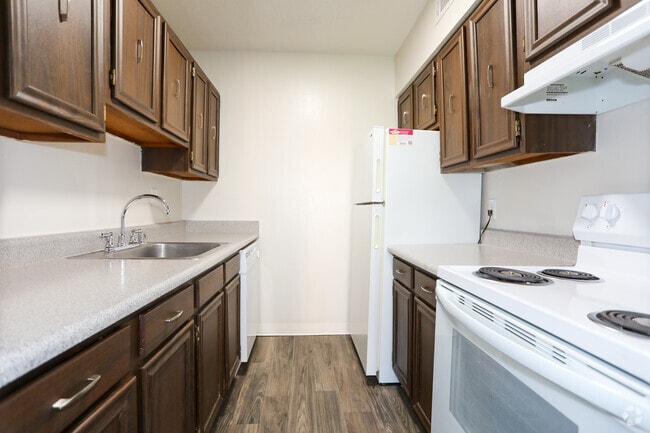 1BD, 1BA - 720SF C With Patio - Woodberry Heights