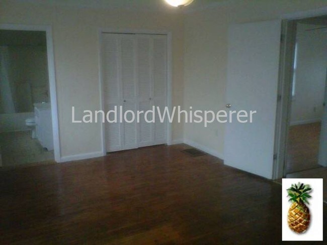 Foto del edificio - 7721 Louisa Rd