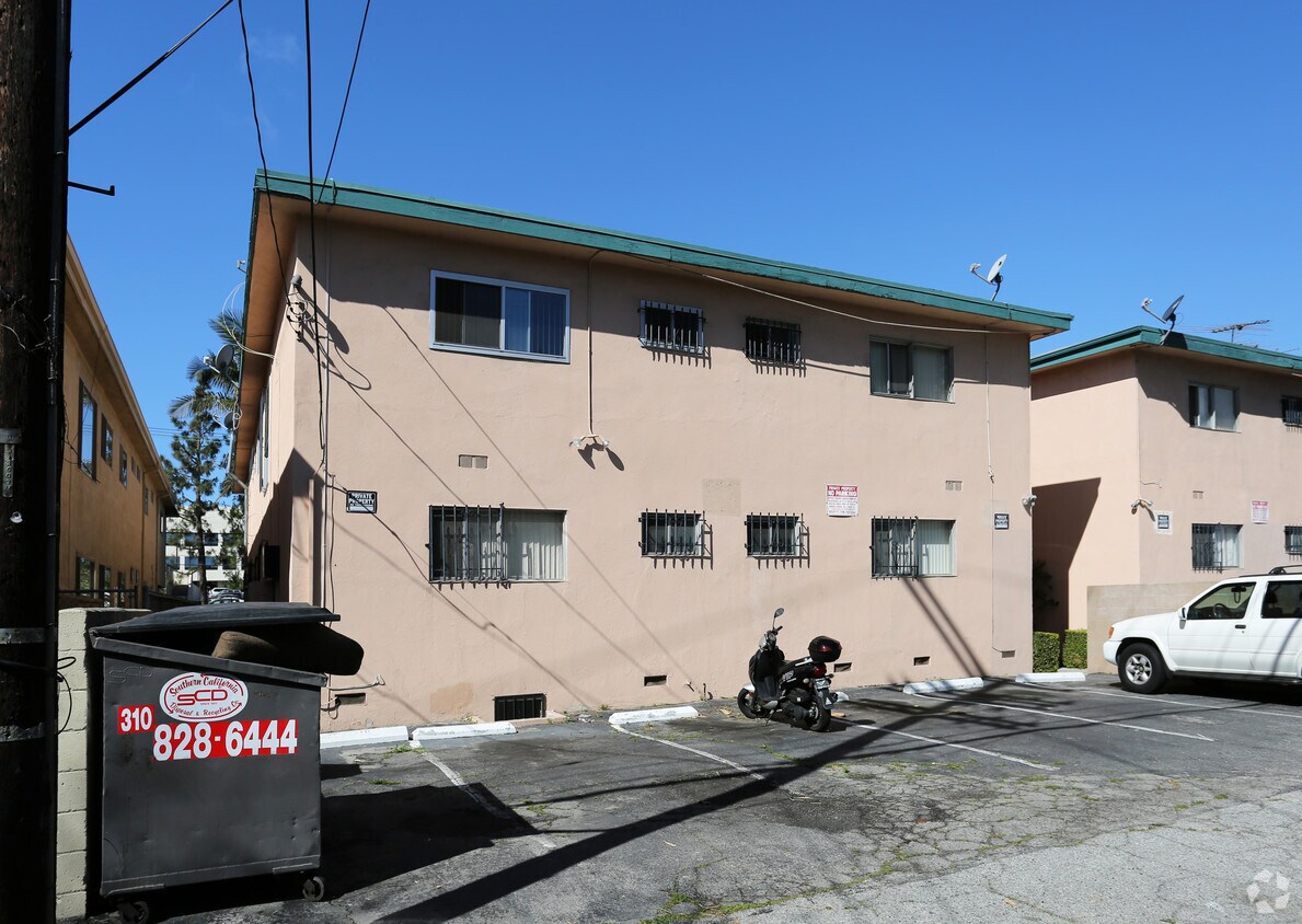Building Photo - 4166 Inglewood Blvd