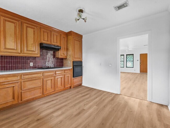 Foto del edificio - 6720 Avenue K