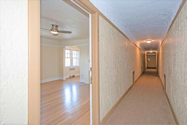 Foto del edificio - 2307 NW Hoyt St