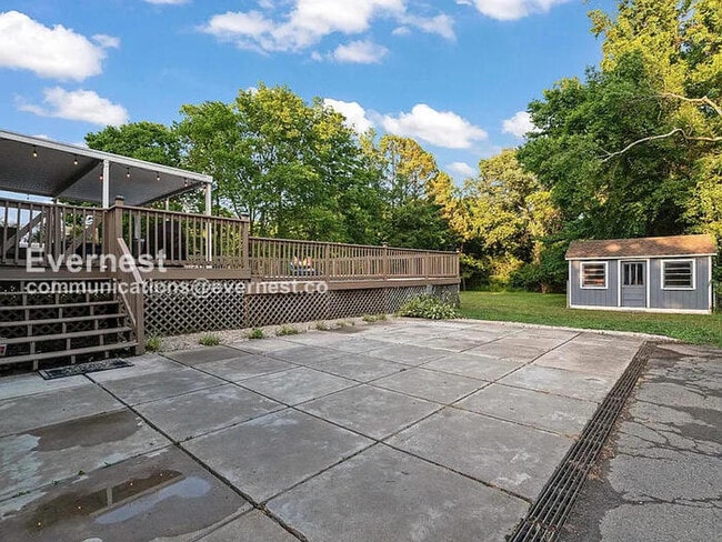 Foto del edificio - 4025 Yoest Dr