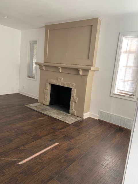 Building Photo - 13965 Mapleridge St