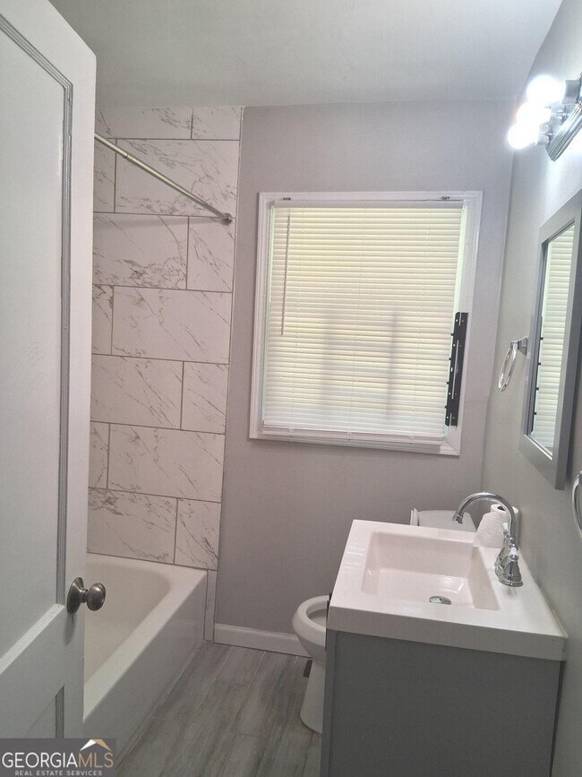 Foto del edificio - 2078 E Lilac Ln