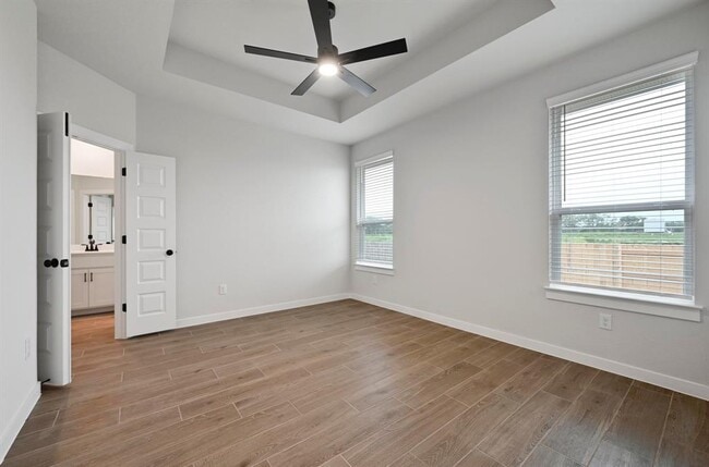 Foto del edificio - 201 Arches Dr