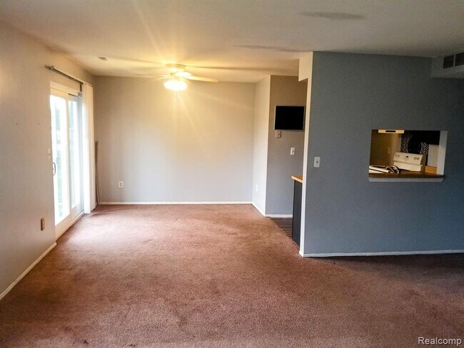 Building Photo - 51166 Johns Dr