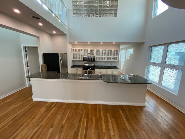 Foto del edificio - 1410 N North Park Avenue