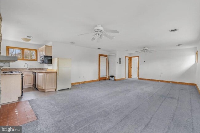 Foto del edificio - 217 N Providence Rd